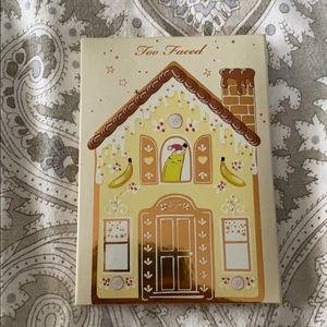 Too Faced Banana Pudding Eyeshadow Palette